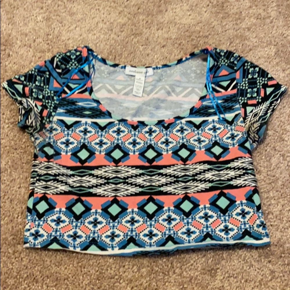 3/$40 Crop Top💙